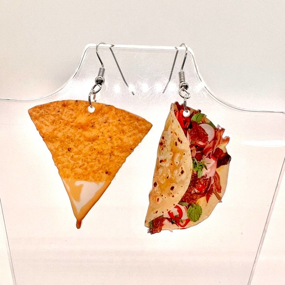 Taco & Nacho Earrings - Mismatch Earrings - Mexican Night Earrings - Party Earri - Picture 1 of 8